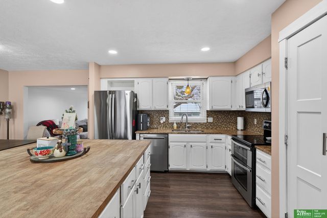 13524 Z Street, Omaha, NE 68137