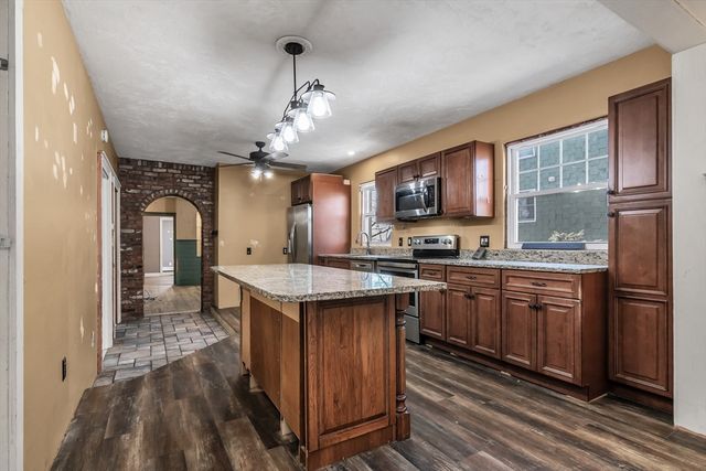 83 Prospect 1, Worcester, MA 01605