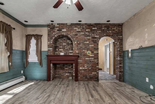 83 Prospect 1, Worcester, MA 01605