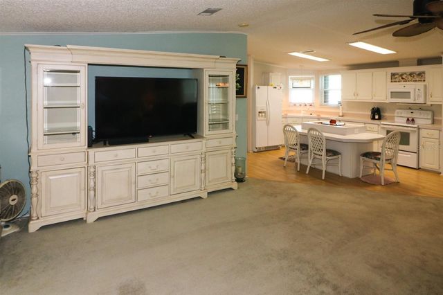 5601 DUNCAN ROAD 214, Punta Gorda, FL 33982