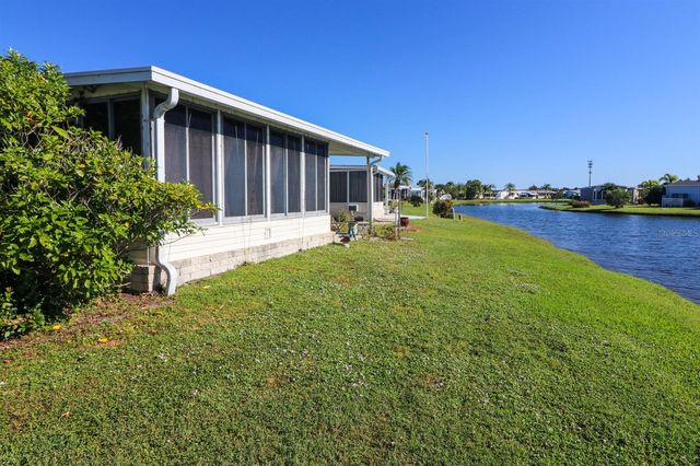 5601 DUNCAN ROAD 214, Punta Gorda, FL 33982