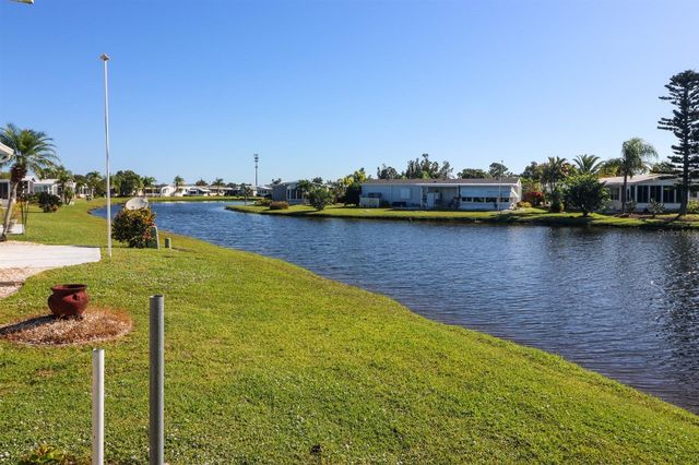 5601 DUNCAN ROAD 214, Punta Gorda, FL 33982