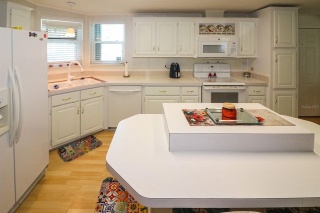 5601 DUNCAN ROAD 214, Punta Gorda, FL 33982