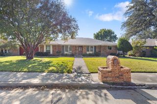 1924 Robin Meadow Drive, Carrollton, TX 75007