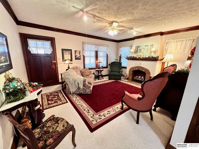 5023 Corby Street, Omaha, NE 68104