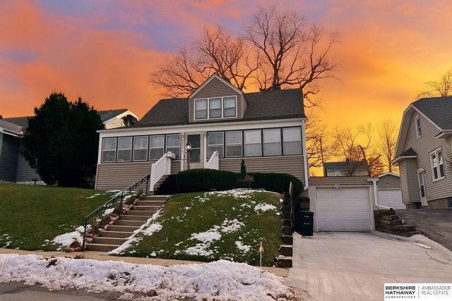 5023 Corby Street, Omaha, NE 68104