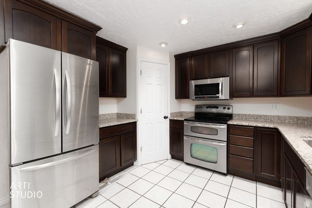 1122 E 2400 N, Layton, UT 84040