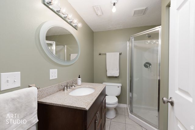 1122 E 2400 N, Layton, UT 84040