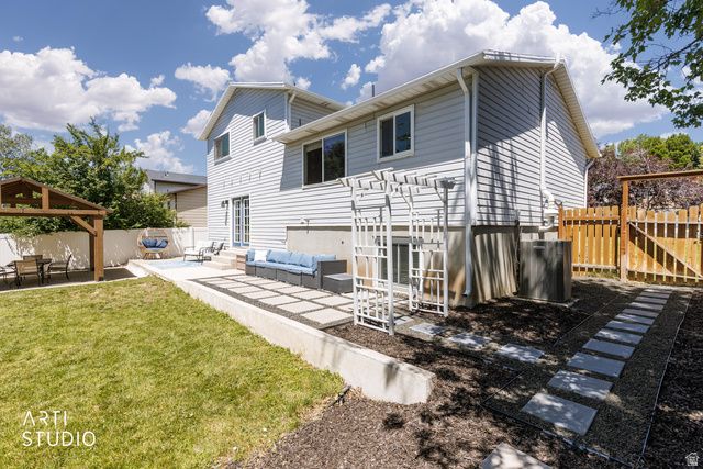 1122 E 2400 N, Layton, UT 84040