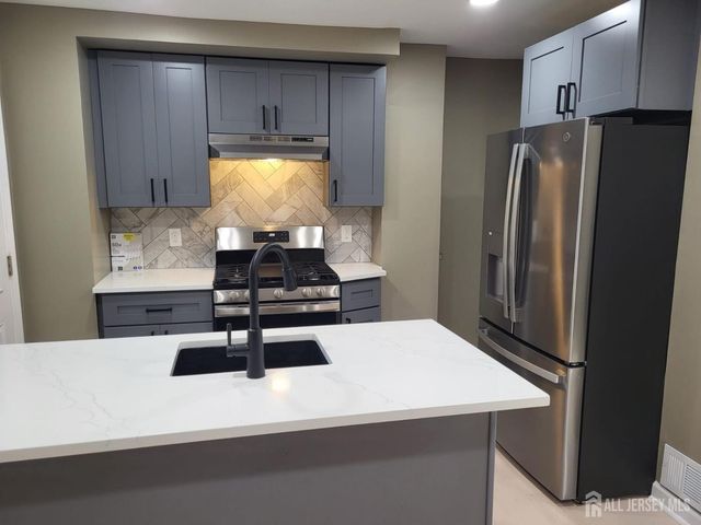 174 Rutgers Street, New Brunswick, NJ 08901