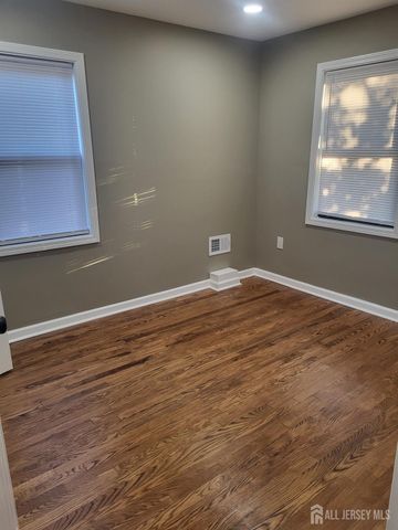 174 Rutgers Street, New Brunswick, NJ 08901