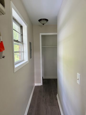 915 Sloan St, Murfreesboro, TN 37130