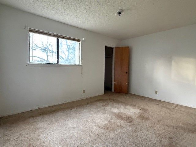 329 Walnut Avenue, Azle, TX 76020