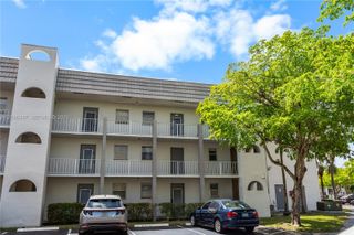 8450 Sunrise Lakes Boulevard 306, Sunrise, FL 33322