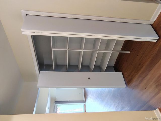 16275 W 9 Mile Road, Southfield, MI 48075