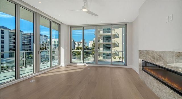 223 GOLDEN GATE POINT 302, Sarasota, FL 34236