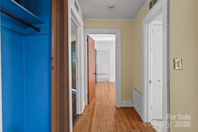 1233 E Cannon Avenue, Albemarle, NC 28001