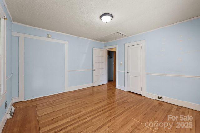 1233 E Cannon Avenue, Albemarle, NC 28001
