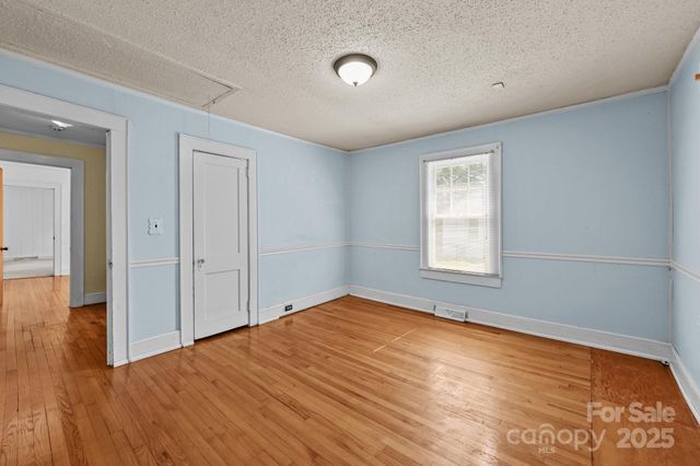 1233 E Cannon Avenue, Albemarle, NC 28001