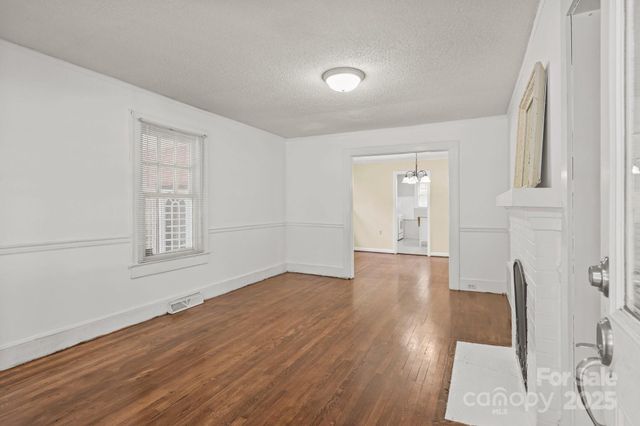 1233 E Cannon Avenue, Albemarle, NC 28001
