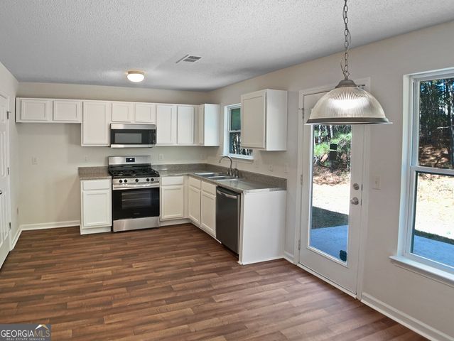 4840 Heather Mill Trace, Snellville, GA 30039