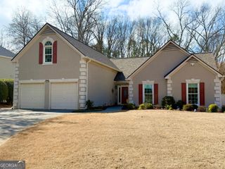 5331 Evian Xing NW, Kennesaw, GA 30152