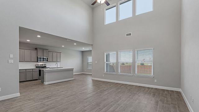4249 CORNERSTONE Circle, Granbury, TX 76048