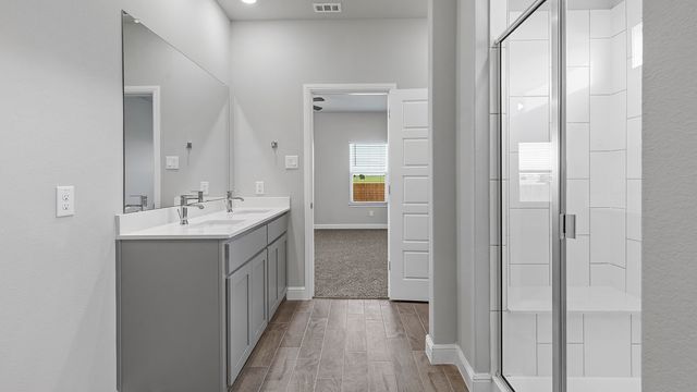 4249 CORNERSTONE Circle, Granbury, TX 76048