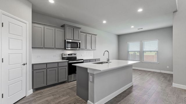 4249 CORNERSTONE Circle, Granbury, TX 76048