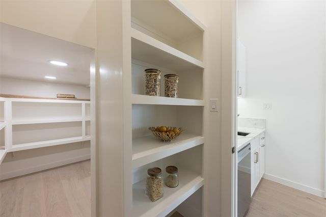 3607 Dumbarton Street, Houston, TX 77025