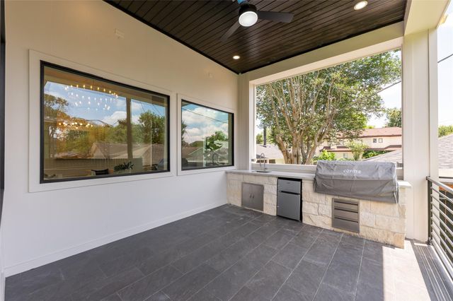3607 Dumbarton Street, Houston, TX 77025