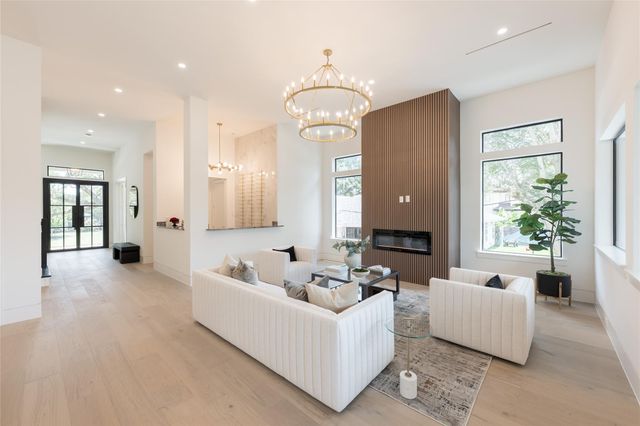 3607 Dumbarton Street, Houston, TX 77025