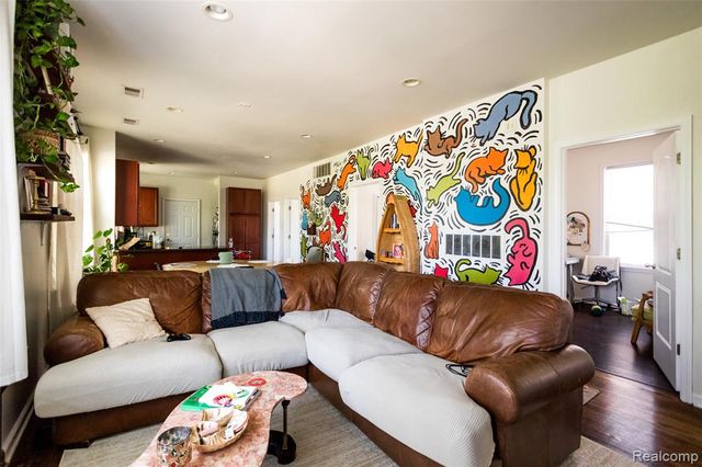 1409 Baldwin Street, Detroit, MI 48214
