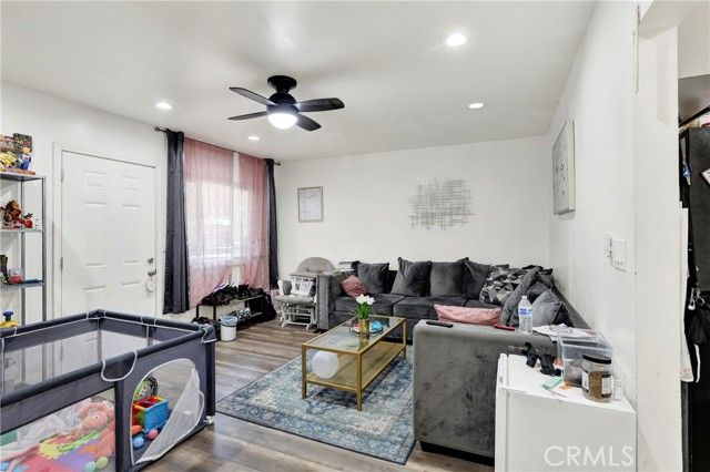 291 W Artesia Street, Pomona, CA 91768