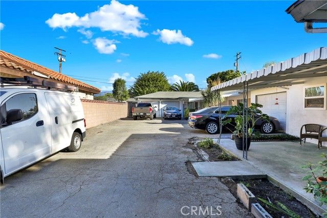 291 W Artesia Street, Pomona, CA 91768