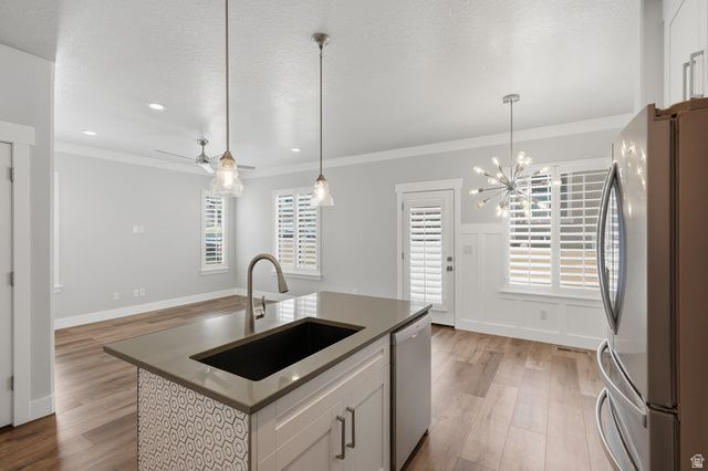 4164 W RIVER SHADE LN, Herriman, UT 84096