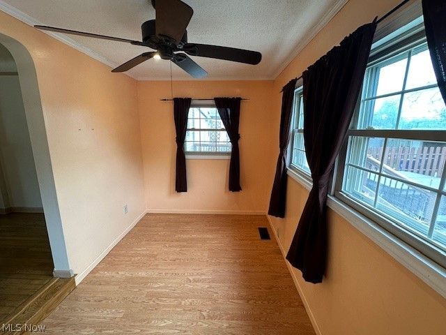 16613 Laverne Avenue, Cleveland, OH 44135