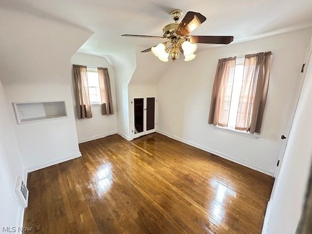 16613 Laverne Avenue, Cleveland, OH 44135