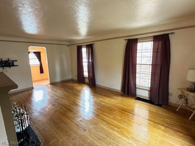 16613 Laverne Avenue, Cleveland, OH 44135