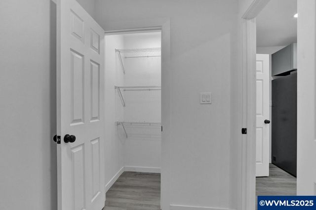 1088 38th Av, Sweet Home, OR 97386