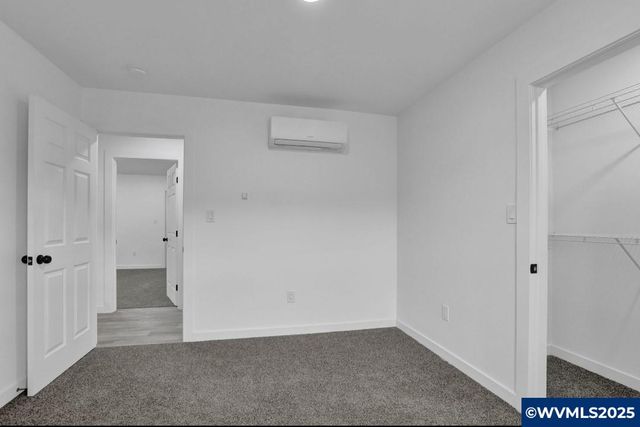 1088 38th Av, Sweet Home, OR 97386