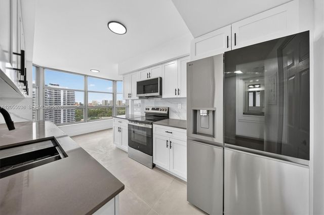 3530 Mystic Pointe Dr 1606, Aventura, FL 33180
