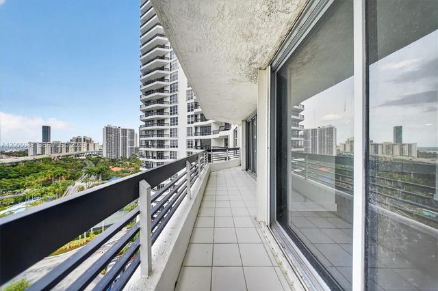 3530 Mystic Pointe Dr 1606, Aventura, FL 33180