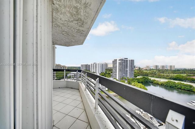 3530 Mystic Pointe Dr 1606, Aventura, FL 33180