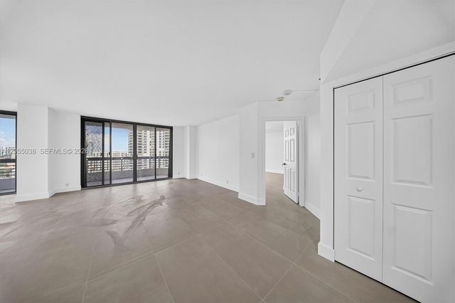 3530 Mystic Pointe Dr 1606, Aventura, FL 33180