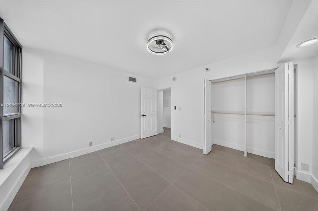 3530 Mystic Pointe Dr 1606, Aventura, FL 33180