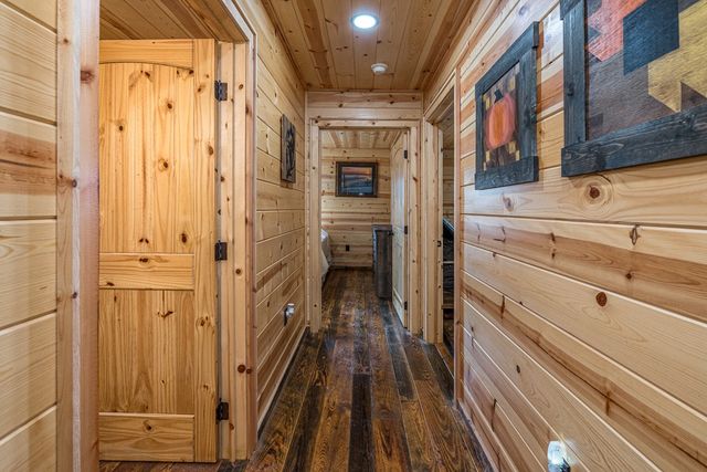 110 Sawtooth Ridge Rd, Murphy, NC 28906