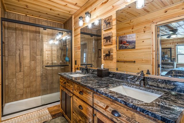 110 Sawtooth Ridge Rd, Murphy, NC 28906