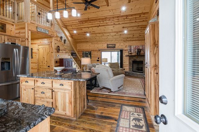 110 Sawtooth Ridge Rd, Murphy, NC 28906