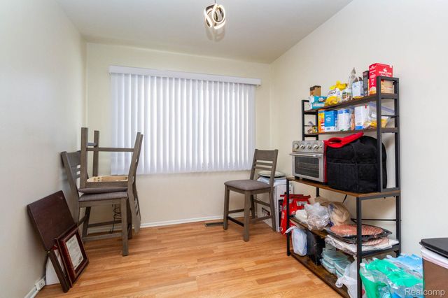 1 Fredericksburg Towne Street 1, Southfield, MI 48075